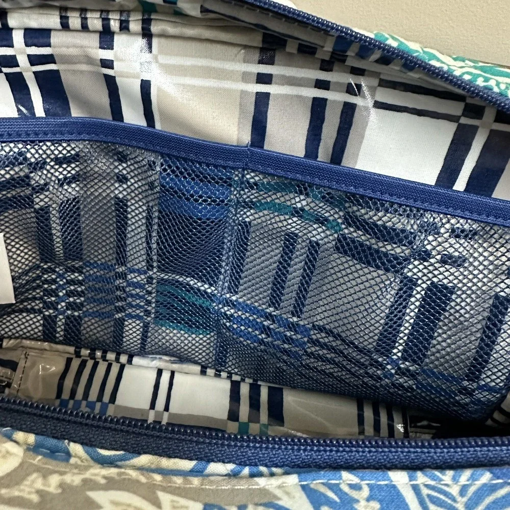 Vera Bradley Large Blush & Brush Makeup Case Santiago Cosmetics Bag NEW
